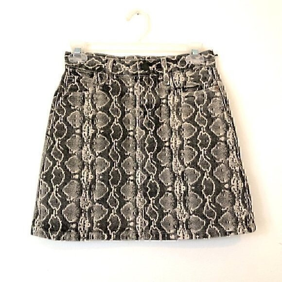 NEW NWT BLANKNYC BLANK NYC Jane Skirt Cream Gray Snakeskin High Waisted Mini 24 - Picture 2 of 10